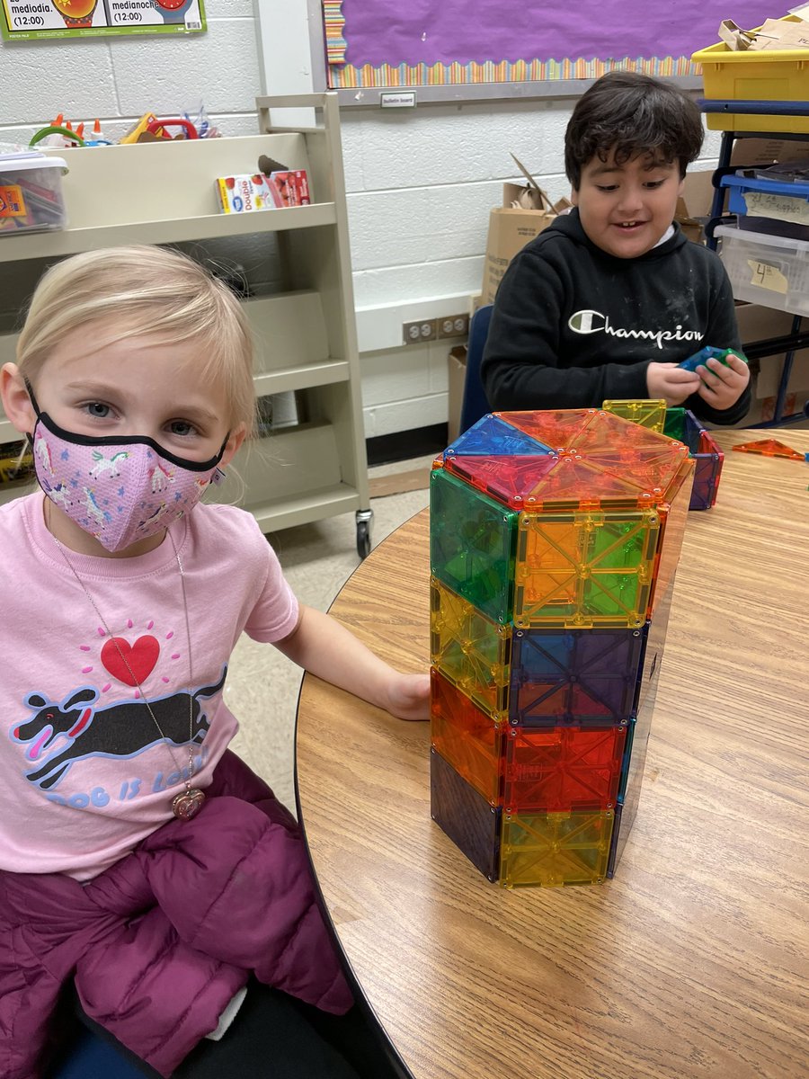 Sra.Noor@CES tweet media