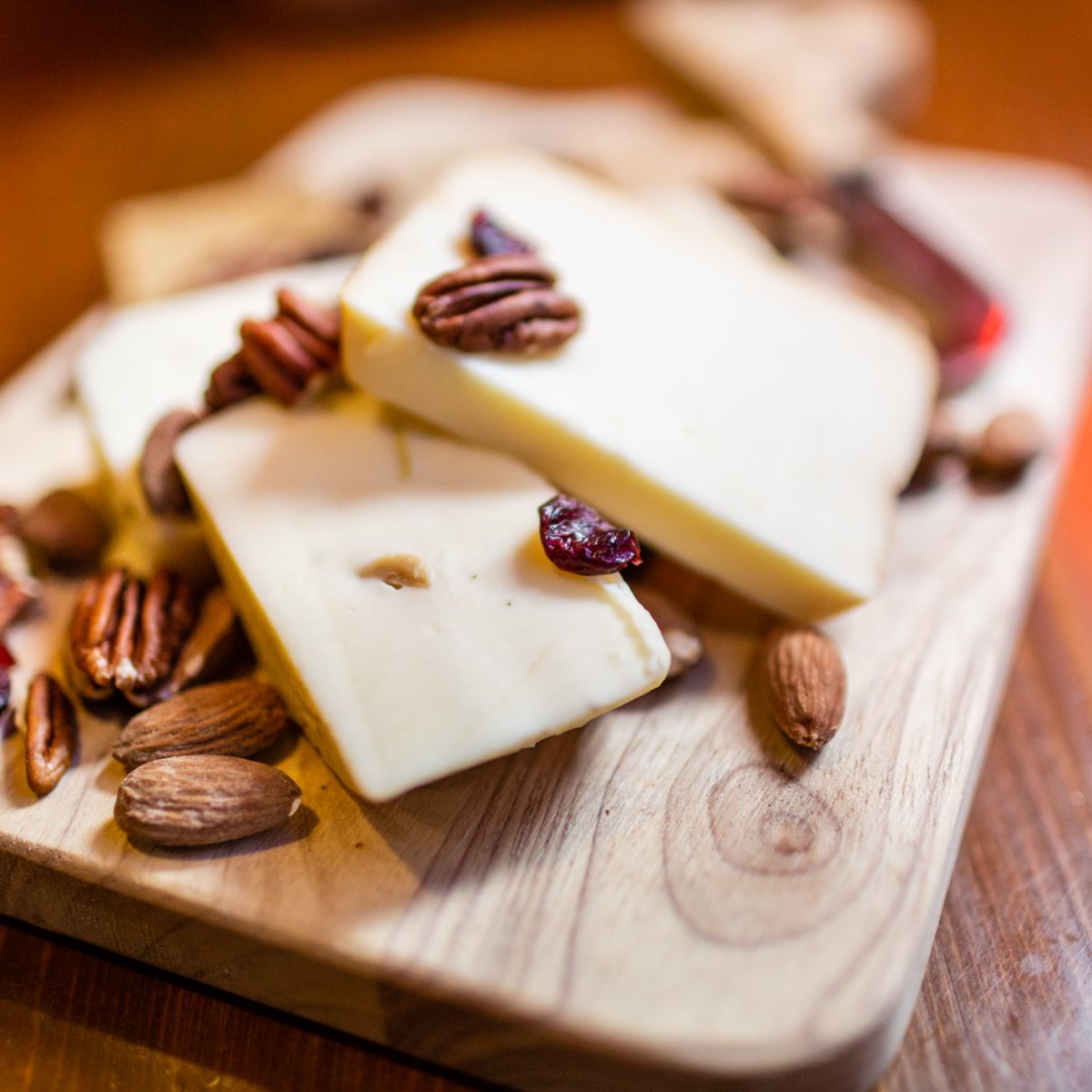 puempels's tweet image. With our cheese board on the table, you're sure to be satisfied. Make sure you order one the next time you're here!