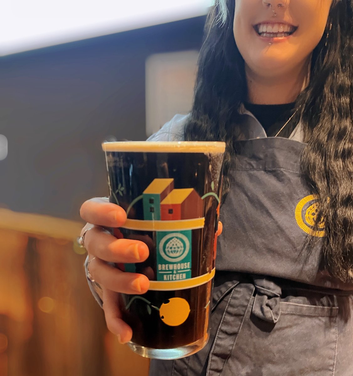 Why not joint us for a delightful pint of our 8AM Craft Stout!  It’s fabulously roasty and what’s even better is that it’s included in our Hoppy Hour promotion!  4-7pm Sunday to Thursday!