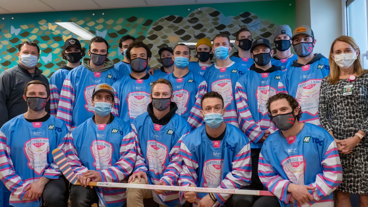 HuntsvilleHavoc's tweet photo. Our team had the honor of visiting the @HSVHospital NICU ahead of Saturday's Melissa George Night.

They were able to give out the blankets they made last week and understand what they're playing for this Saturday.

🎟 https://t.co/IJtD5UACa4 https://t.co/hqGyA1LXQI