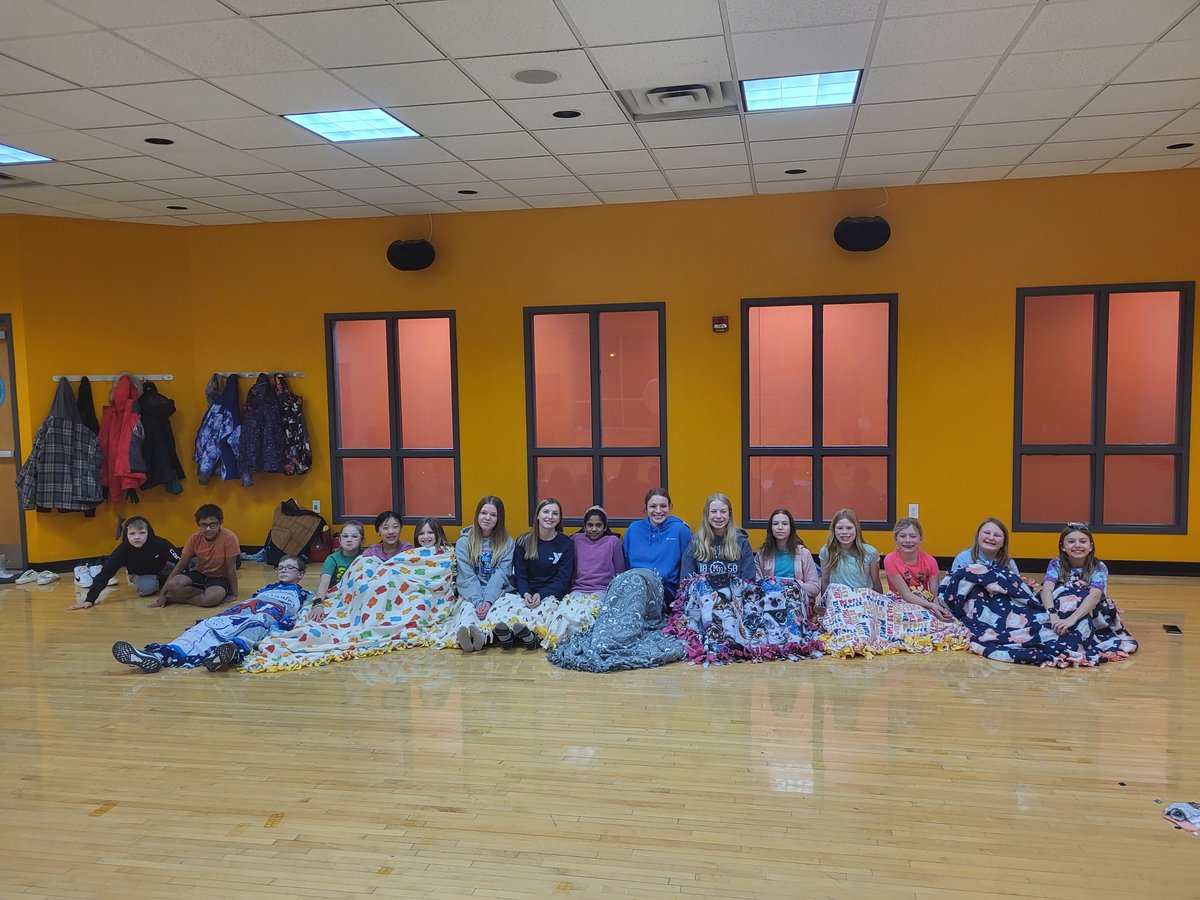 The Gators swim team recently made tie-blankets to donate to the YWCA - Thank you Gators for giving back to the community!