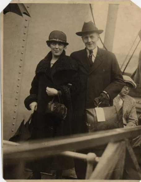 RotaryES's tweet photo. En 1905, Paul Harris, Gustavus Loehr, Silvester Schiele y Hiram Shorey se reunieron en la oficina de Loehr, y esa fue la primera reunión de un club rotario. Entérate sobre los orígenes de Rotary en: https://t.co/fnXbQyNUxZ https://t.co/988OVIXleV
