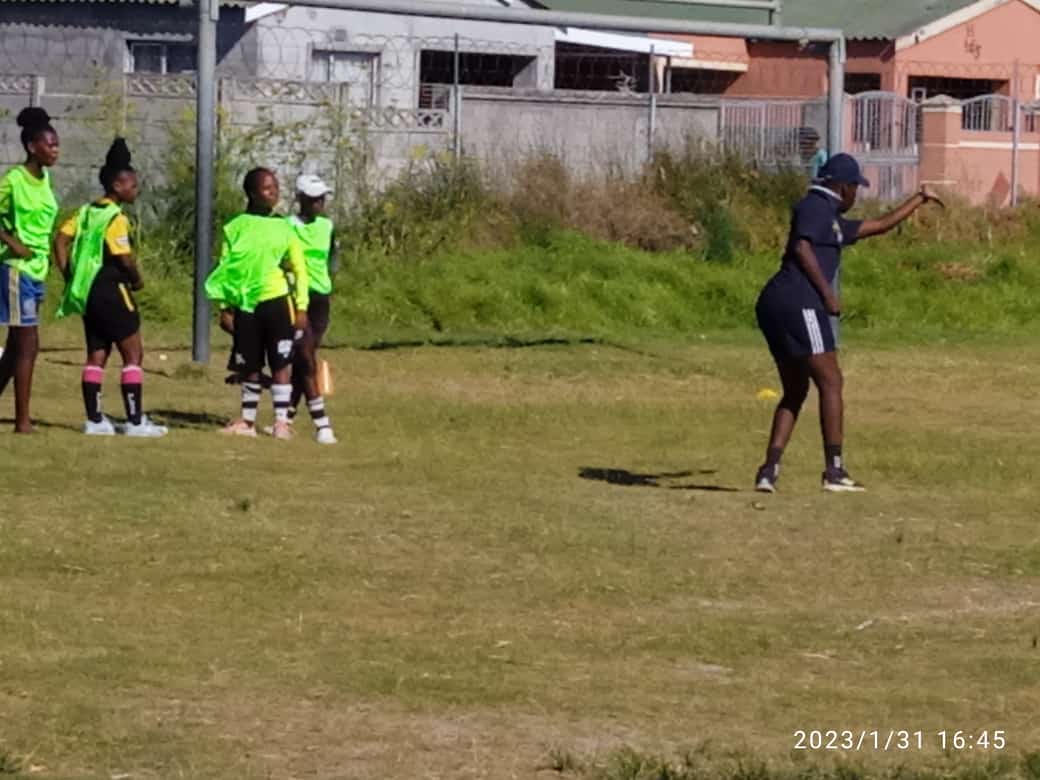 MathwasaSipho's tweet photo. New Ikasi Soccer School summer @adidasfootball any old stock you can donate for our coaches and beneficiaries for winter,we have a total of +-60 girls in our program where we offer sports, academic support,life skill, nutrition and mental health and wellbeing.

@MotsepeFoundtn https://t.co/itgj8XaFOZ