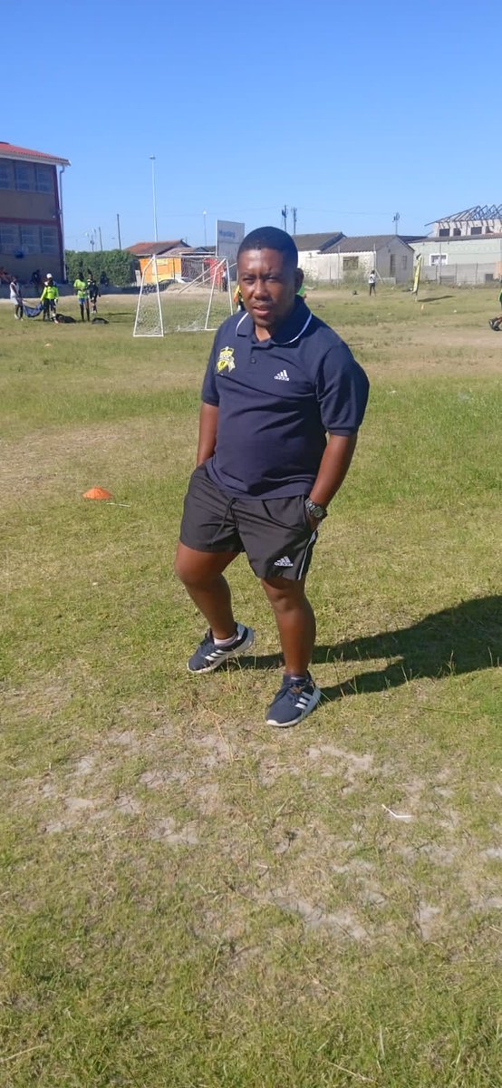 MathwasaSipho's tweet photo. New Ikasi Soccer School summer @adidasfootball any old stock you can donate for our coaches and beneficiaries for winter,we have a total of +-60 girls in our program where we offer sports, academic support,life skill, nutrition and mental health and wellbeing.

@MotsepeFoundtn https://t.co/itgj8XaFOZ