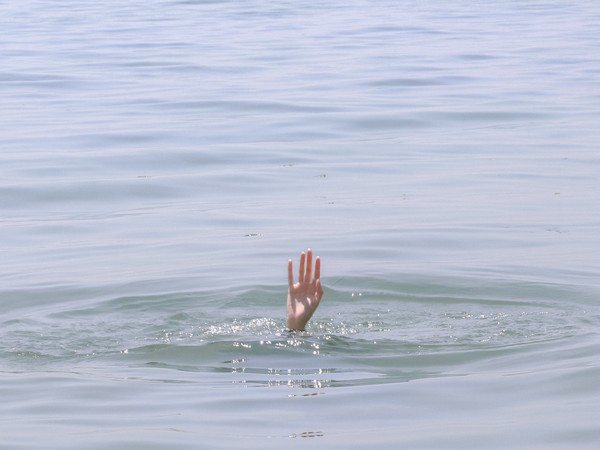 ani_digital's tweet photo. Death toll from Pakistan's boat tragedy rises to 51

Read @ANI Story | https://t.co/rG9DbhwbyK
#Pakistan #Boat #TandaDam https://t.co/9SGBUPM2Cw