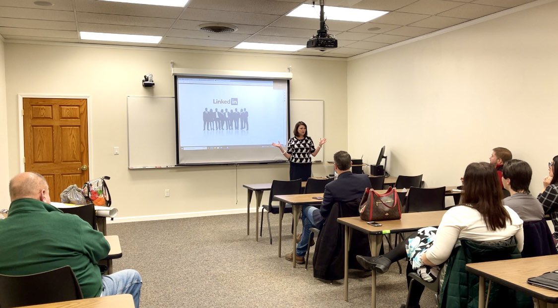 JSTChamber's tweet photo. Amy spent the morning presenting tips on using LinkedIn for Business as part of our Marketing U series.  Thanks to the City of Johnstown Entrepreneur Center - COJEC for hosting us and thanks to all who attended! https://t.co/7B9G8yw5H1
