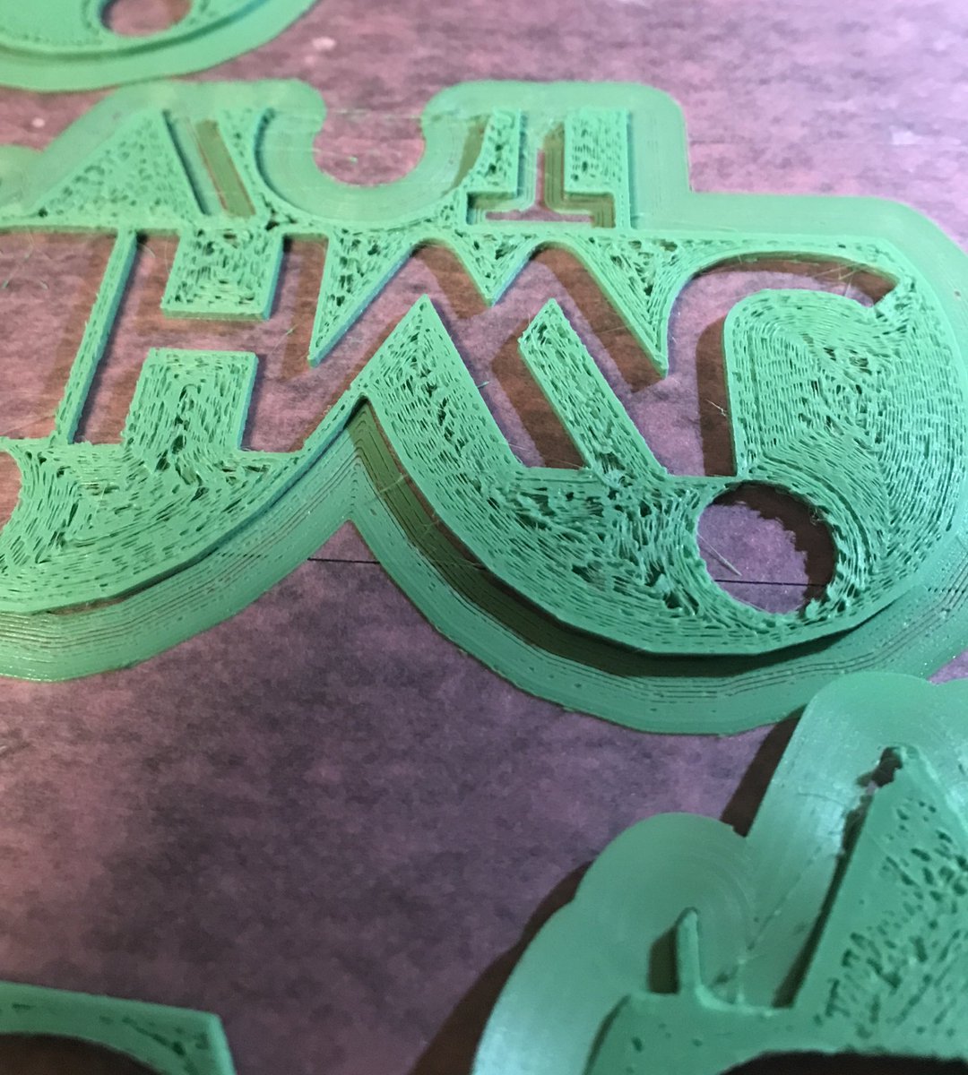 A160_AMG's tweet image. どうしてもウォールとスキンの間に隙間がでます。ウォール幅を変えてちょっとはマシになってきたので、フローを更に増やして再チャレンジしてみます。
#mattePLA #cura #xy3se