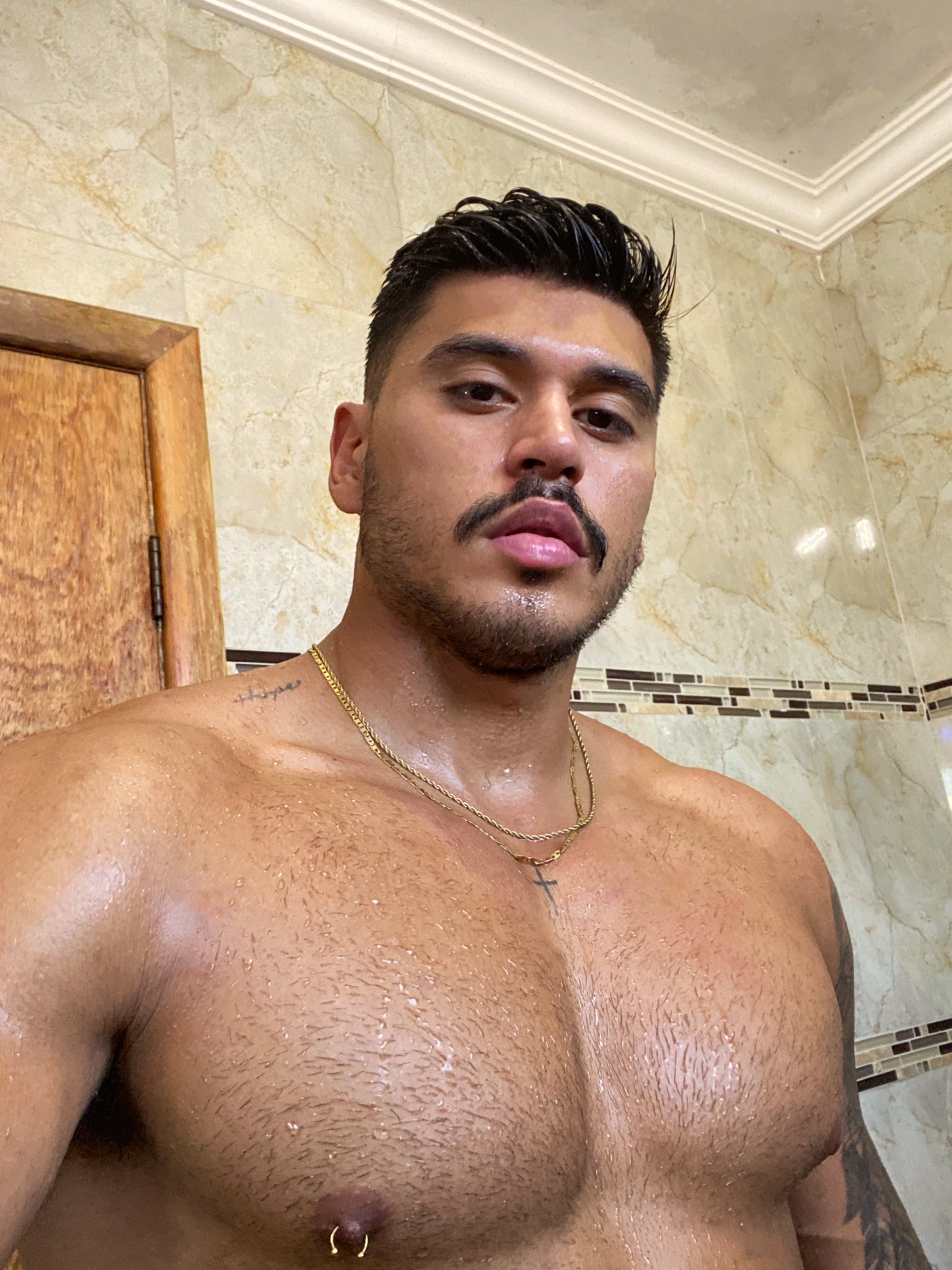 Videos (@Videos16807674)  X