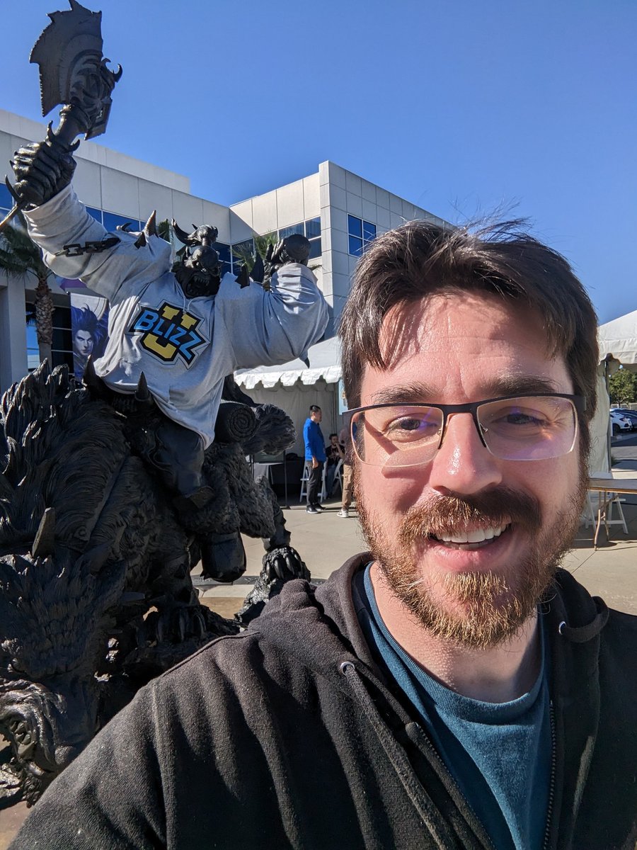 gravityab's tweet image. #BLIZZLIFE At the Blizzard University event! :)