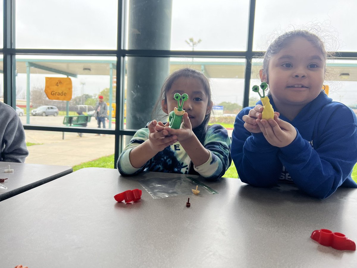 Houston ISD Police on Twitter "RT HISDPDCORE Crafting at Rodriguez