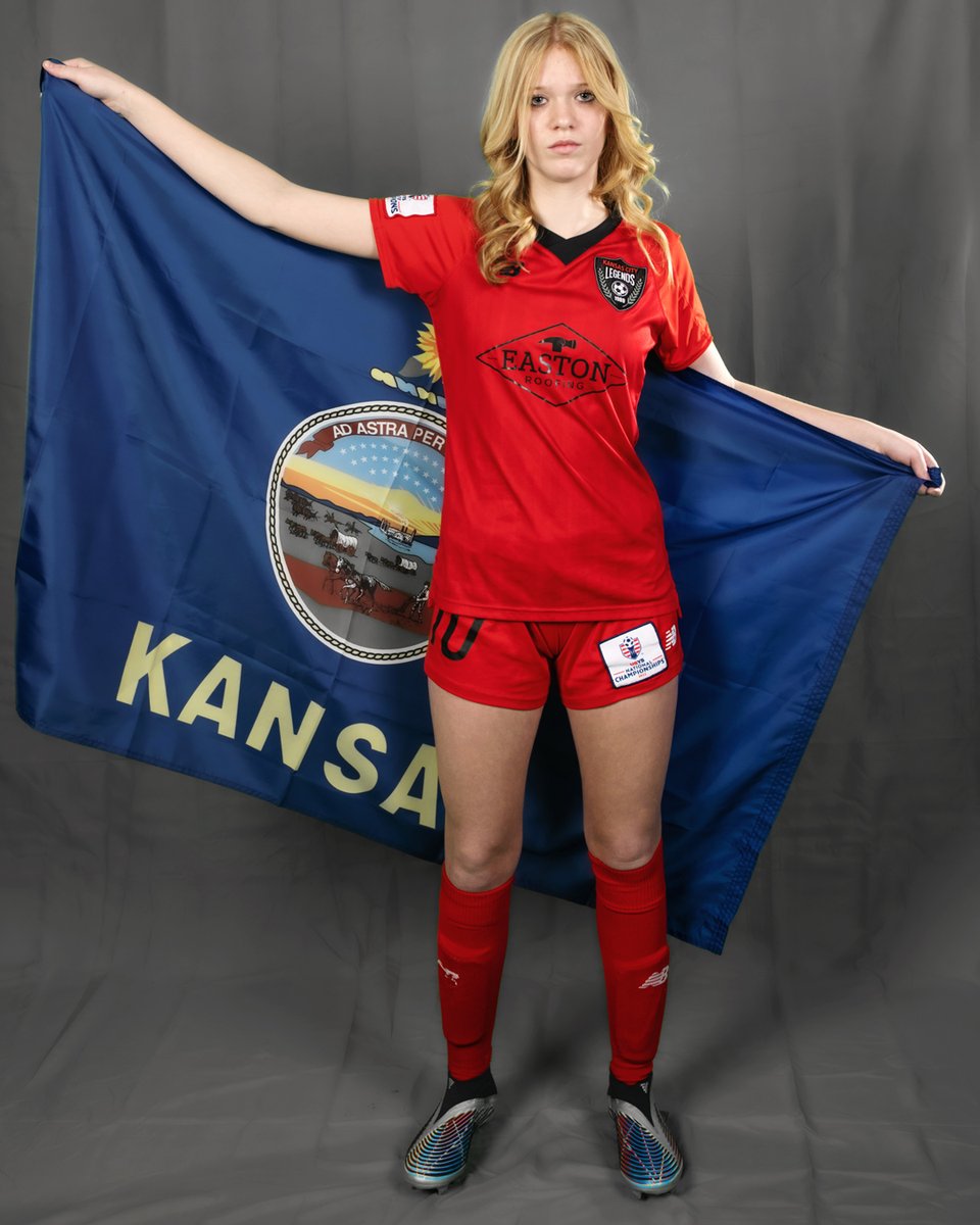 AnistonCrabtree's tweet photo. Picture perfect! Thank you @CenterStageSpts! They look great! ❤️⚽️📸
#KCLegends #Red09 #EarnYourPlace #EveryMomentCounts @LegendsSoccer10 @ImCollegeSoccer @ImYouthSoccer @TheSoccerWire @KSYouthSoccer @PrepSoccer @TopDrawerSoccer @USYouthSoccer @NationalLeague @HSSoccerKC https://t.co/3C5JSpuPU6