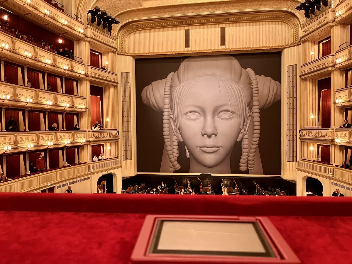 Enjoyed a wonderful La Bohème at the Vienna Opera House tonight. Kudos to the cast and to Eun Sun Kim! :)  it was a memorable and moving performance at a world class venue.