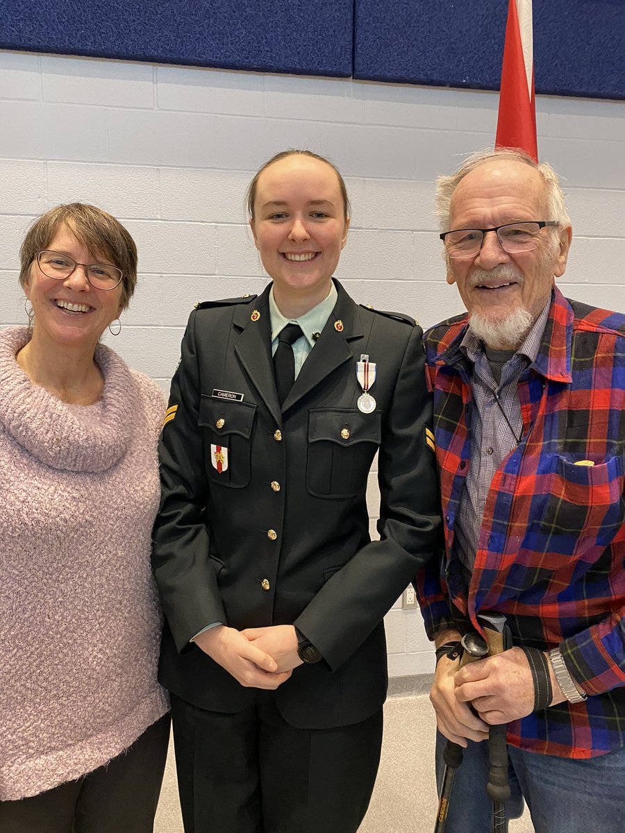 Proud to join the many extraordinary Canadians awarded the #QueensPlatinumJubilee medal this year. Here’s to many more great years in the #CanadianArmedForces #HealthServicesReserve