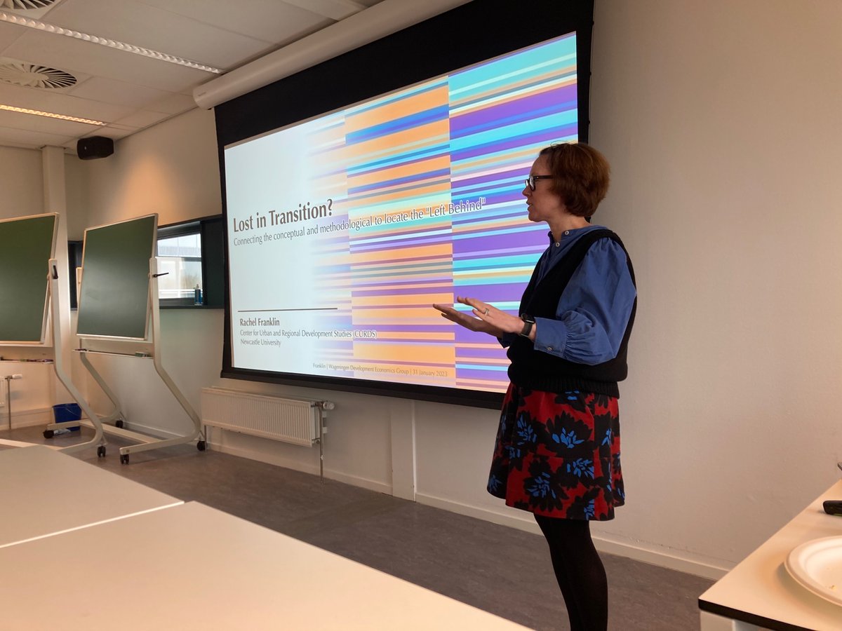 As usual, @rsfrankl gave a very inspiring talk. This time in #Wageningen at <a href="/Econ_WU/">Section Economics of Wageningen University</a> on Connecting the conceptual and methodological to locate the “Left Behind." Great methods and insights on how data matters and #regions differ! <a href="/ERSA_org/">ERSA</a> <a href="/AMS_institute/">AMS Institute</a>