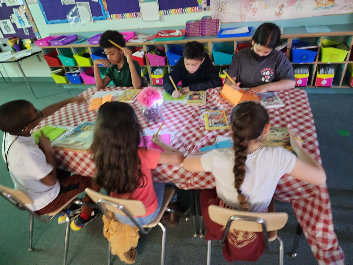 Our 3rd Grade book tasting event was a success. Exposing our third graders to great books and love for literature. <a href="/FriendshipVCS/">VCS Friendship Elementary</a> <a href="/ScottFESBobcats/">Carlos M. Scott</a>
