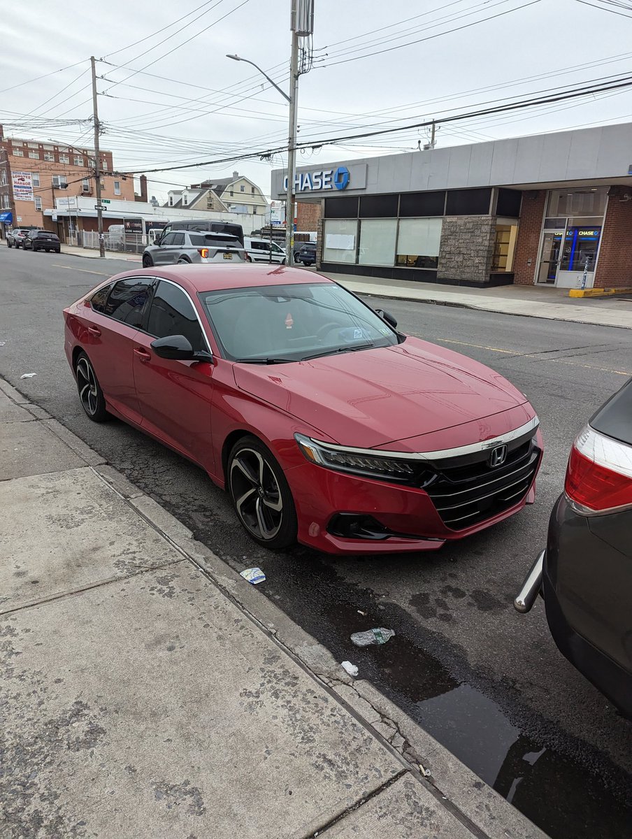 WakefieldBxDave's tweet image. @placardabuse @NYCMayor @NYPDPC Here&apos;s a @PADMVA registered vehicle with @USPS @USPSHelp #FancyHat to steal metered parking.   

CC: @OIGUSPS
