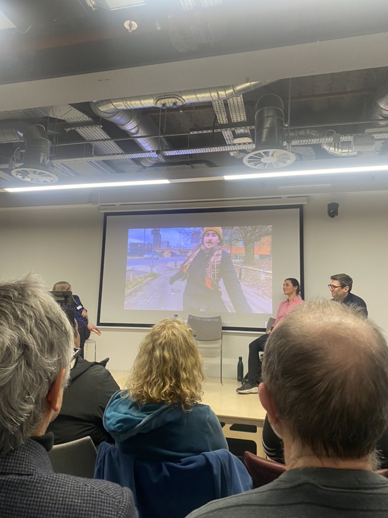 elovuk's tweet photo. A fantastic evening tonight and feeling inspired - @DameSarahStorey @AndyBurnhamGM and Vernon Everitt as the panel for the #beenetwork event hosted by @WalkRideGM #WalkRide23 - @HarryHamishGray on the big screen on an @elovuk cargo bike ππ»ππ»ππ» @Bruntwood_UK https://t.co/T54UYJPEAI