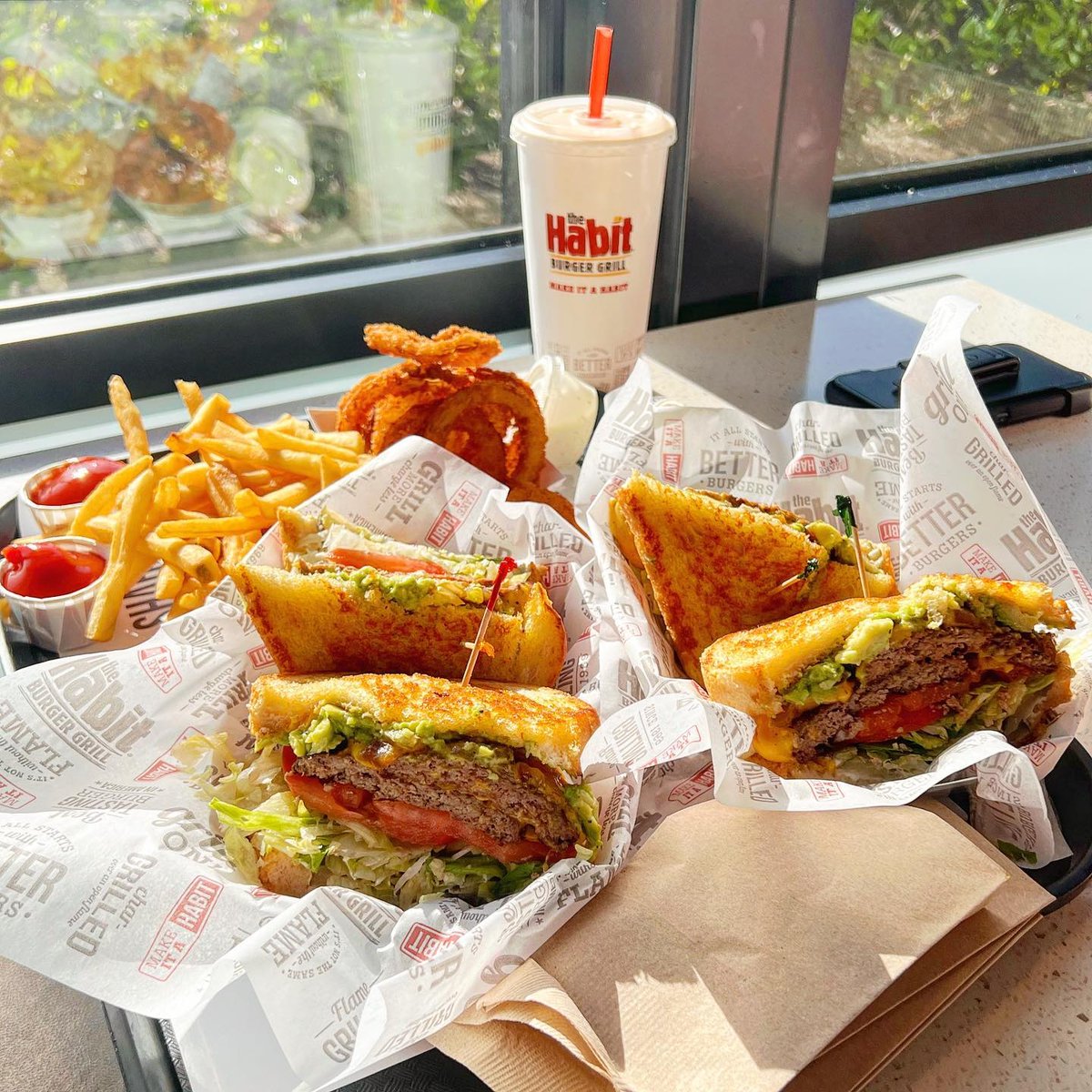 habitburger's tweet image. When she asks to split your SB Char... So you order two✌🏽 #problemsovled

📸: @michael.adams.meals