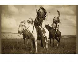 fuedicho's tweet image. “Nosotros no heredamos la tierra de nuestros ancestros ; solo la tomamos prestada de nuestros hijos”.
Proverbio Sioux
#Fuedicho