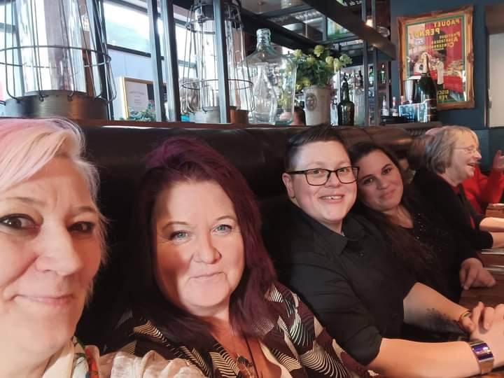 WarwickProud's tweet image. Today i took 15 Clients & Volunteers out 4 a thank you lunch for all the work they do in assisting keeping our #Elderly #Community Safe Thank you Guys you are Heroes without a cape. justgiving.com/crowdfunding/p… the meal was sponsored by @LeBistrotPierre Pay Forward a Meal @Depheruk