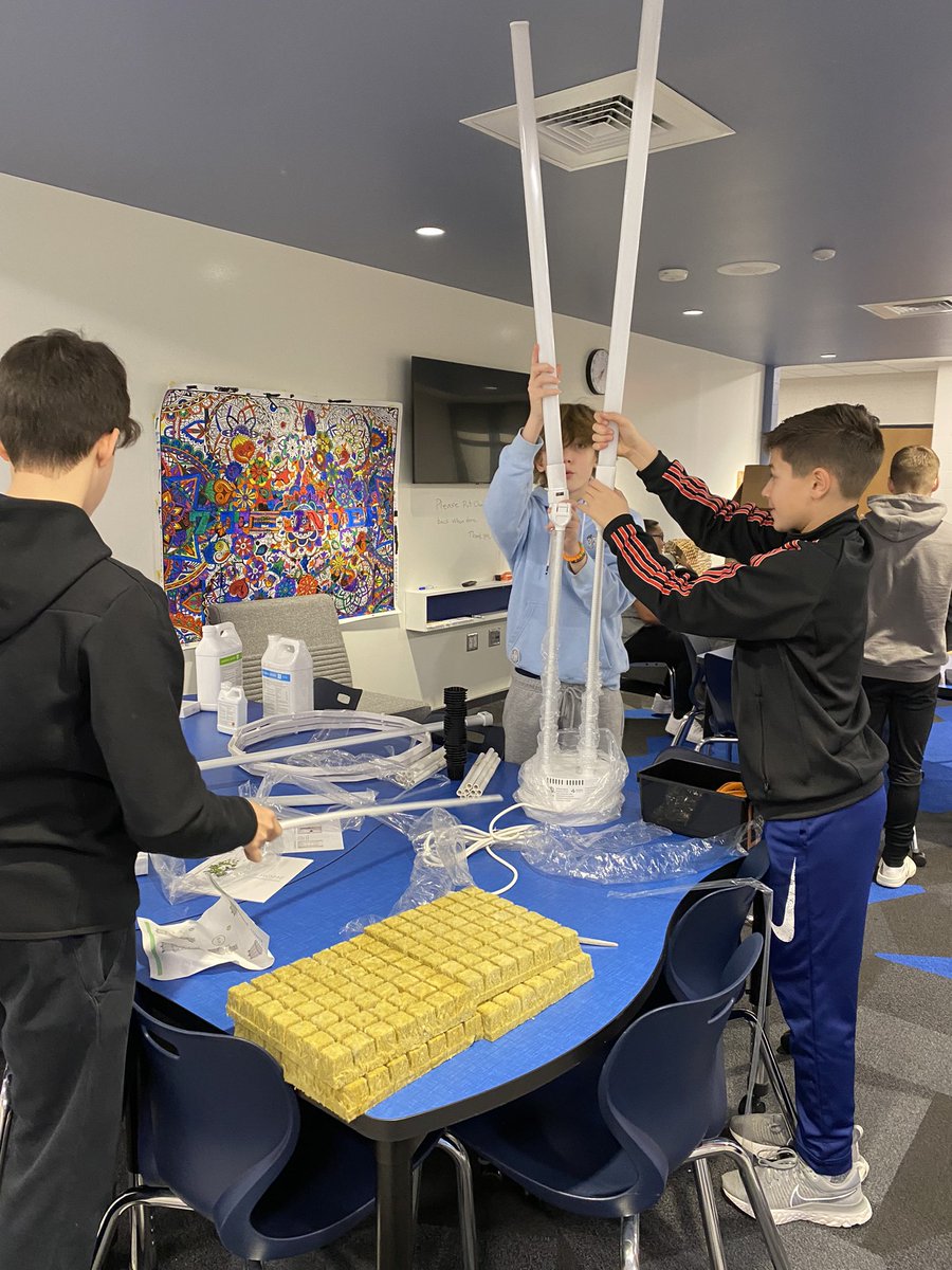 Exciting things are being built in #7Thunder this week thanks to @mt_ed_foundation!! <a href="/TowerGarden/">Tower Garden</a> #TheMartian