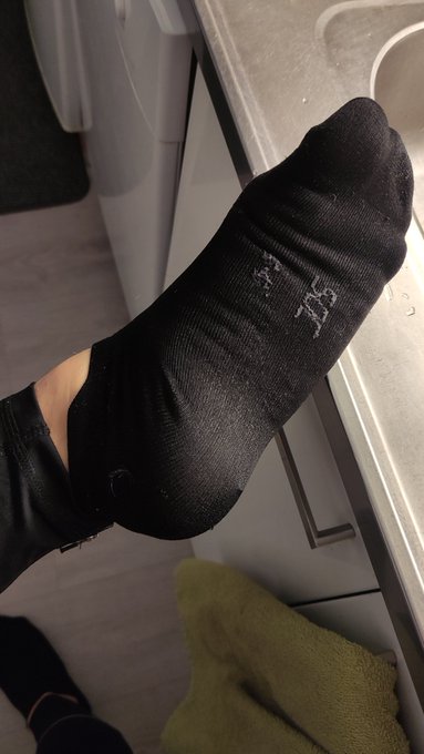 Cutefeet:3’s pics and videos