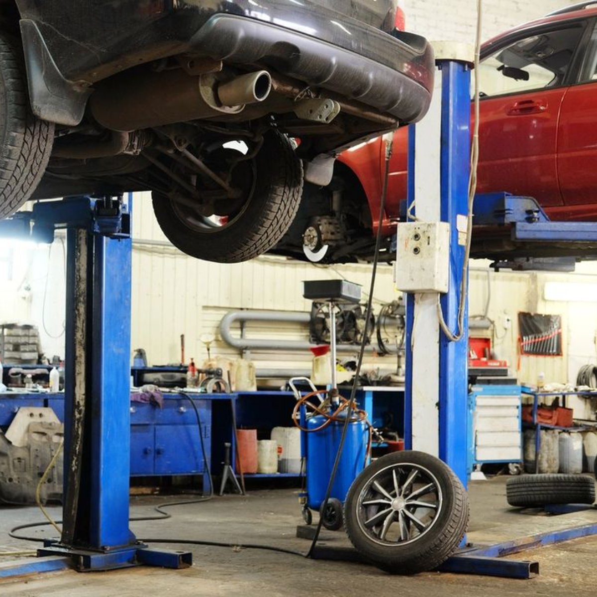 SterlingAutoWa's tweet photo. From a simple online search to a friendly recommendation, we're curious to know what led you to our team of trusty mechanics at Sterling Automotive? https://t.co/BifxsU0pPN