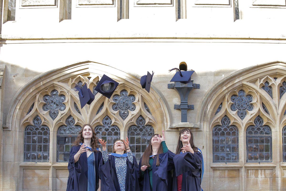 Lovely to catch up with our MA Heritage Management graduates yesterday and hear about the brilliant things they are up to. Congratulations to you all, you make us very #BathSpaProud