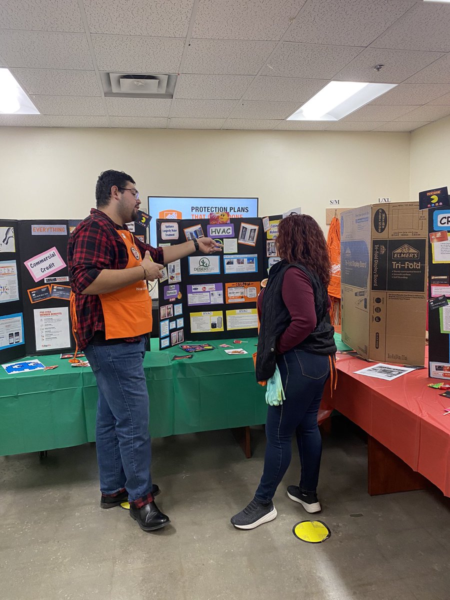 A few more pictures from todays Associate Service Event. We had Art from Tuff Shed &amp; Alex from Desert Air in the house.😎🥳  @Fuerstenberg15 <a href="/ianfmacias/">Ian Macias</a> <a href="/krys_ann88/">Krystal Mora</a>