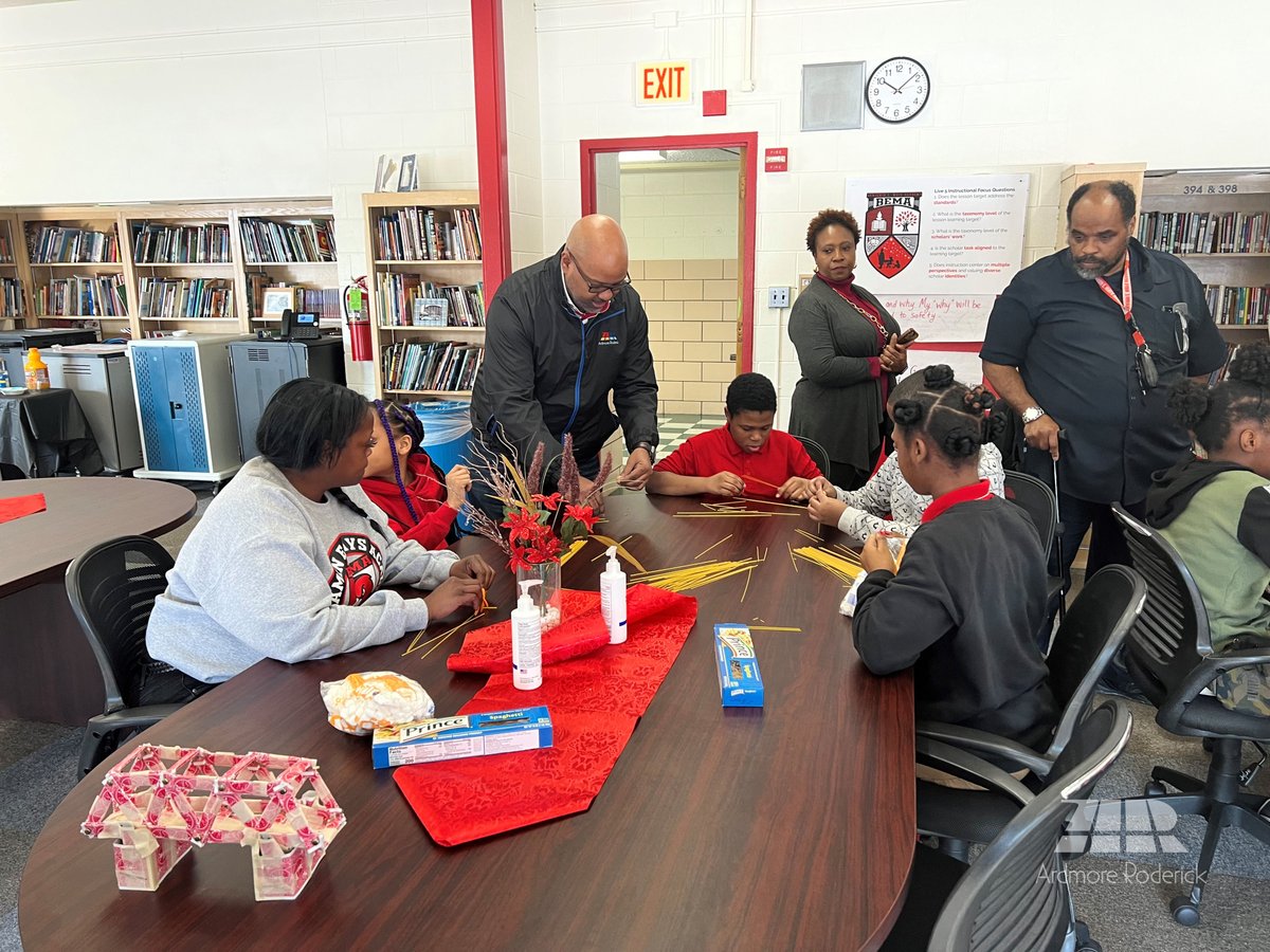 Today Ardmore Roderick structural engineers, Jeffrey Ehrhart, PE, & Shawn Brodaski, PE, SE, led a workshop at Benjamin E. Mays Elementary all about bridges! Students learned about various bridge structures & were able to design their own!

#structuralengineers #stem #stemworkshop