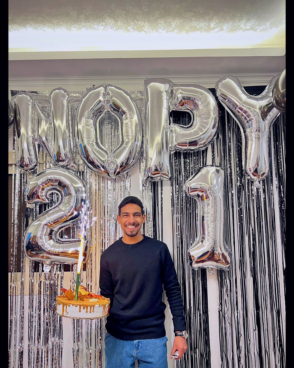 MustafaElNopyy's tweet photo. 𝐁𝐈𝐑𝐓𝐇𝐃𝐀𝐘 𝐏𝐀𝐑𝐓𝐘 𝟐𝟏🎉 https://t.co/bSjcdbW5Wg