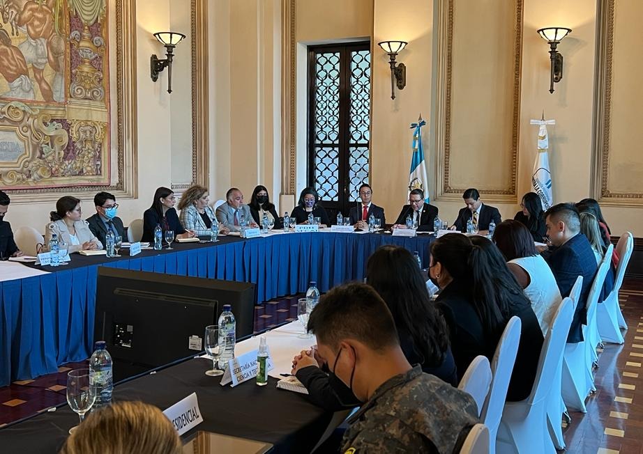 CpccOficial's tweet image. La #CPCC llevó a cabo la decimoprimera Mesa Técnica sobre Acceso a la Información Pública del #OE. Para el efecto, se coordinó la participación de la #SECAI de la @PDHgt y encargados de las #UIP ministerios, secretarías, gobernaciones y otras dependencias del #OE.