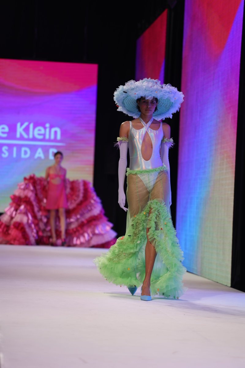 Colección Beautiful Monsters, looks diseñados por Ana Pao Verdiguel 
Instagram: @paoverdiguel_ .👾
.
.
.
#INTERMODA
#IM78
#WEAREMAKERSUJK
#INTERMODAXUJK
#JANNETTEKLEIN