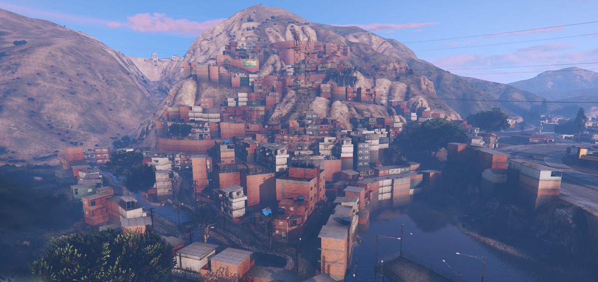 wonkru_rp's tweet photo. Les favélas sont désormais en ville ! Wonkru RP est à la recherche de 2 groupes pour les reprendre (haut/bas) https://t.co/9PEGU2IJ6c