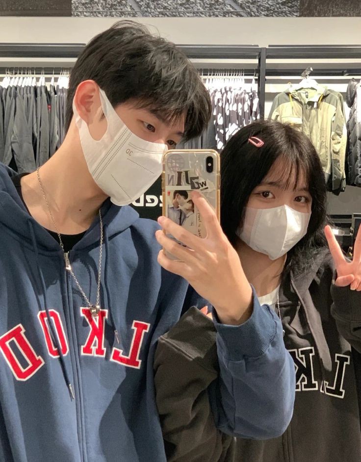 (⁠｡⁠･⁠ω⁠･⁠｡⁠)⁠ﾉ⁠♡ 

me haces la vida más bonita.