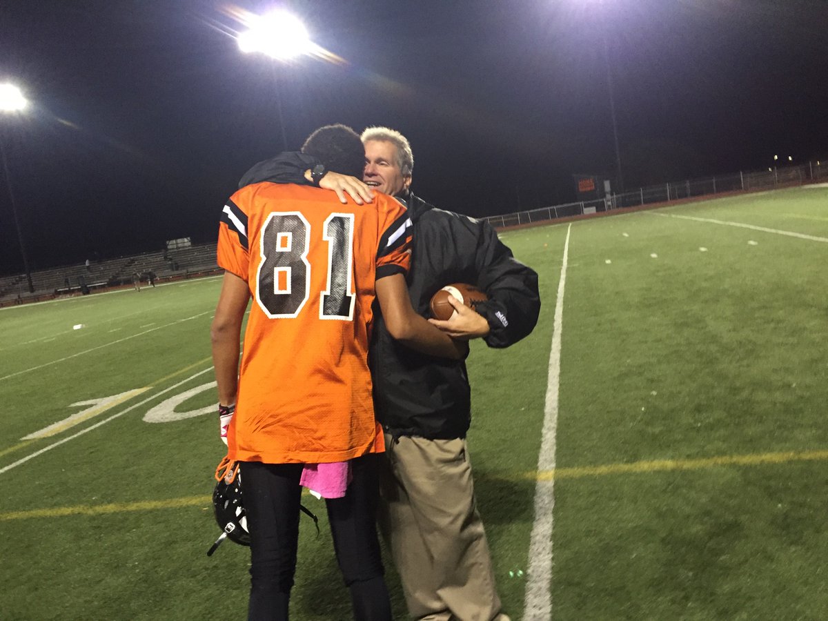 ArrowsAD's tweet image. Ashland High School Athletic Department would like to welcome Scott Valentine back to Arrow Nation as our Head Football Coach!