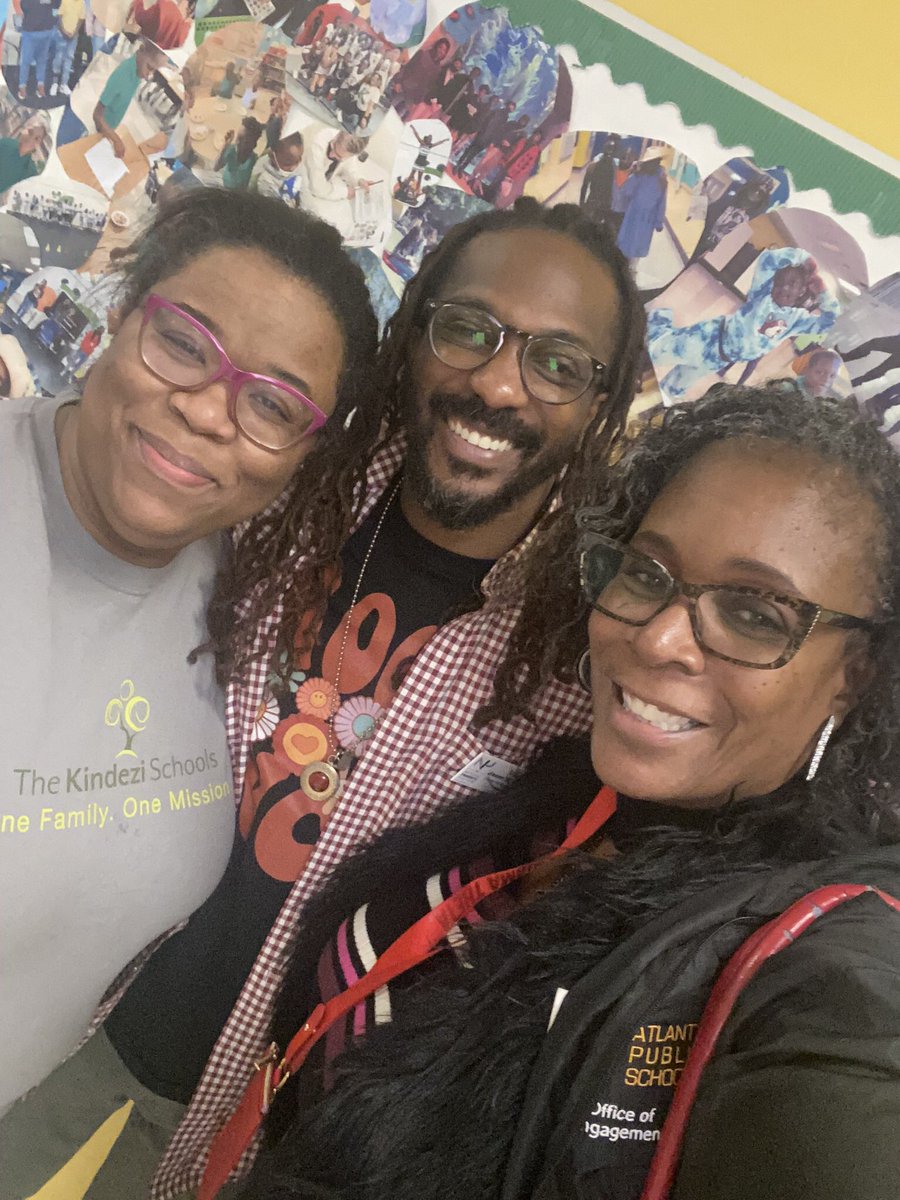 We ❤️ collaborating with these two. The amazing Ms. Spells, Family Coordinator at Kindezi West and Ms.Emily @aps_papac .
Engaging families is 🔑! See our work 🔗LilliesFoundation.org #LilliesFoundation #LF4C #grandparents #seniors #parentvoice 🪷
