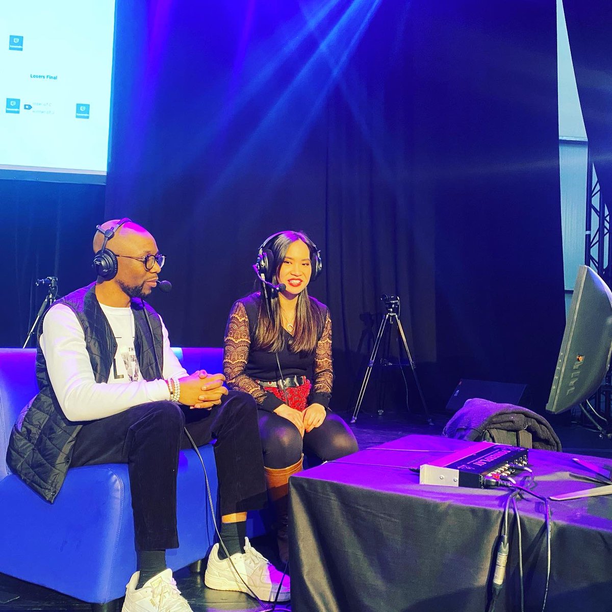 cgicquel's tweet photo. ACHIEVEMENT 🏆 Gros succès pour le premier #gameimpact, événement communautaire de jeux de combat organisé par @Kayane et ses partenaires organisateurs: NSxC, @TEKKEN, @SPRNTD_Esports, @McflyArcades et @harikenbox #madein95! 

Une belle réussite pour notre ambassadrice !👍 https://t.co/Yc1uRyPAGz