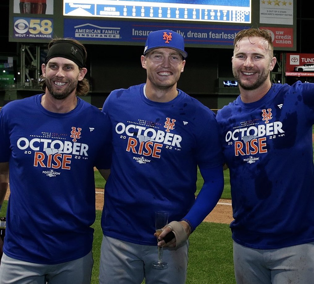 lfgmetsny120's tweet photo. Give me these three in Mets forever. #Mets #LFGM #MLB https://t.co/Krvjq6hFQK