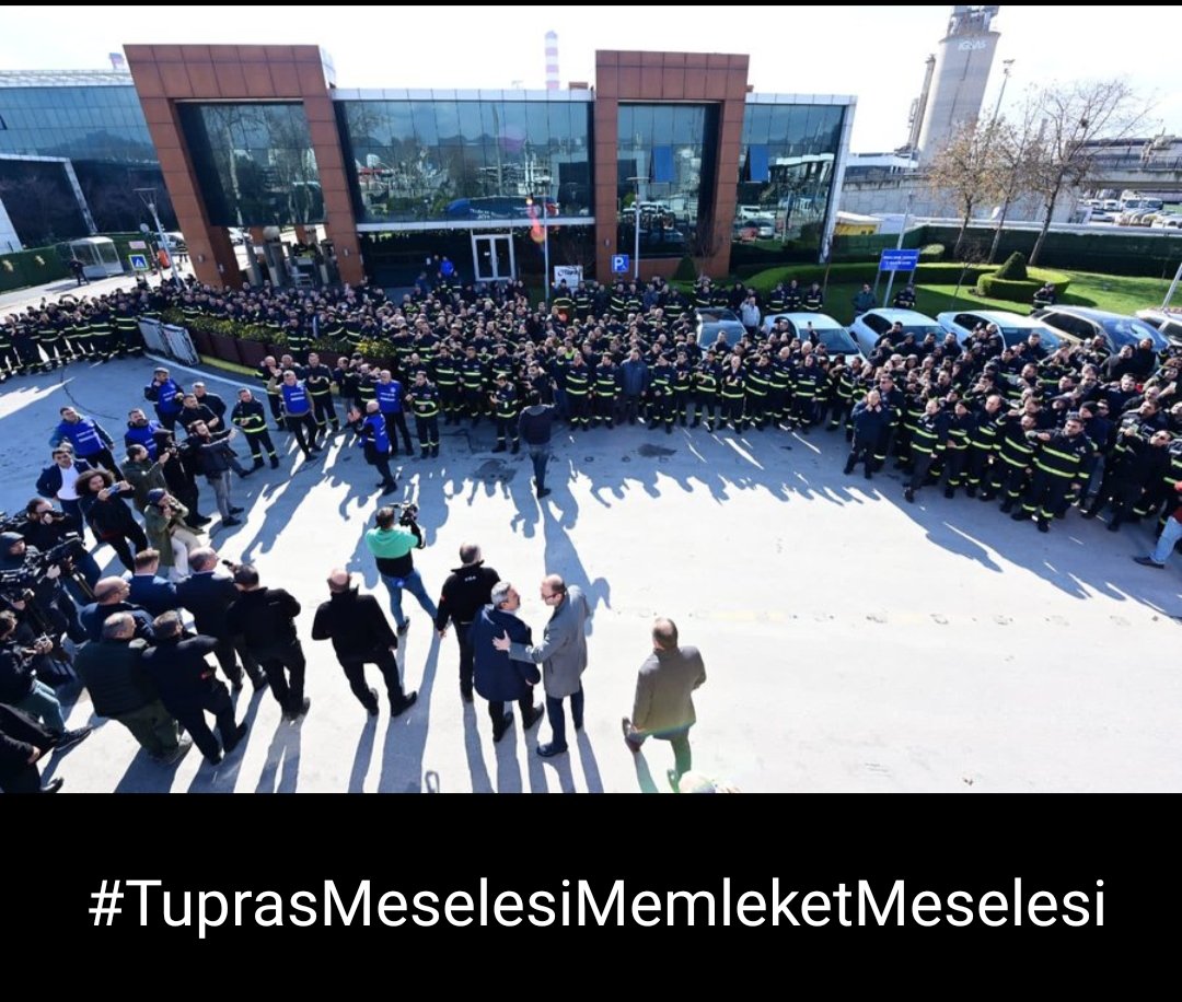 ibrahimarslan87's tweet photo. 2019'dan beri almadığım izin avansı, almadığım ihtiyaç avansı, almadığım telefon kalmadı. Sonuç mu? GE-Çİ-NE-Mİ-YO-RUZ..!
#TuprasMeselesiMemleketMeselesi https://t.co/4Y19iZoo5t