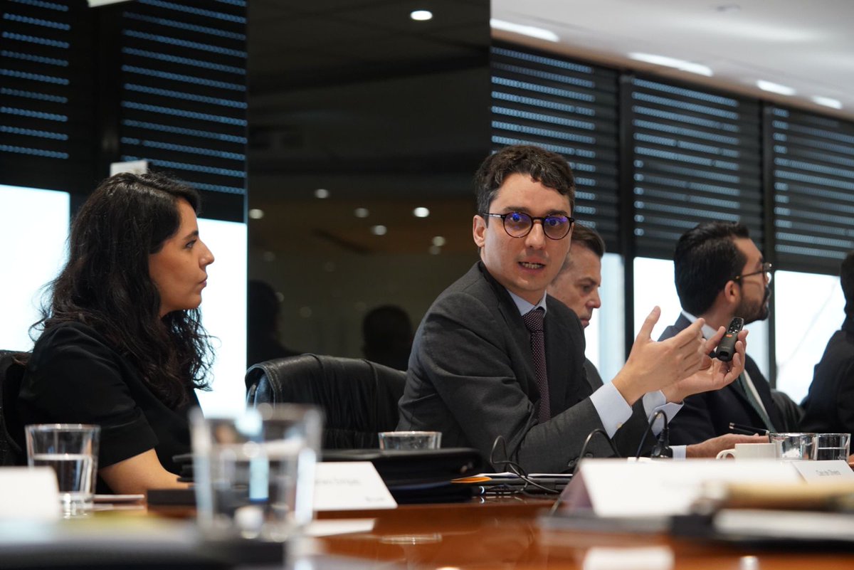 BMVMercados's tweet photo. El Sustainability Policies and Practices for Corporate Governance promueve el desarrollo de los marcos legales y regulatorios en #LATAM para la divulgación de la #ssostenibilidad, la responsabilidad corporativa y los derechos de accionistas. https://t.co/xXzjJV07tZ https://t.co/h2IxWmoEJt