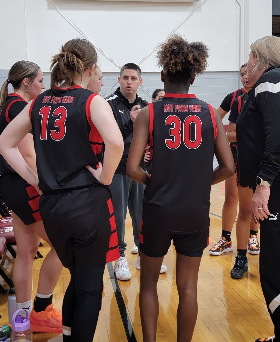 CghrMedia's tweet photo. π #CGHRMedia
Thank you to all of the Teams, parents & players that competed in the 1st Annual
#ChipChasingInvitational
&
3rd Annual #MSSpotlight
Both events went extremely well & we are looking forward to next year....
Thank you
#CarolinaGirlsHoopsReport https://t.co/yLXvoe5thN