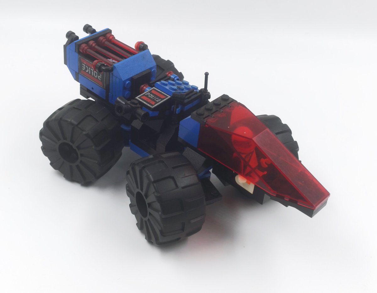 DandumontP's tweet image. Si on parlait #SpacePolice ?