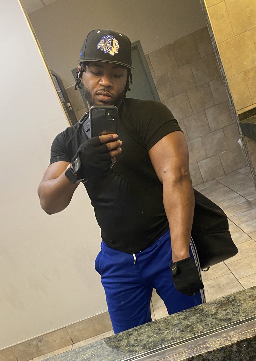 JukeFromDaLou's tweet photo. #JWOI #Motivated #FitnessJunky #GettingSwole https://t.co/DK6urBXD9g