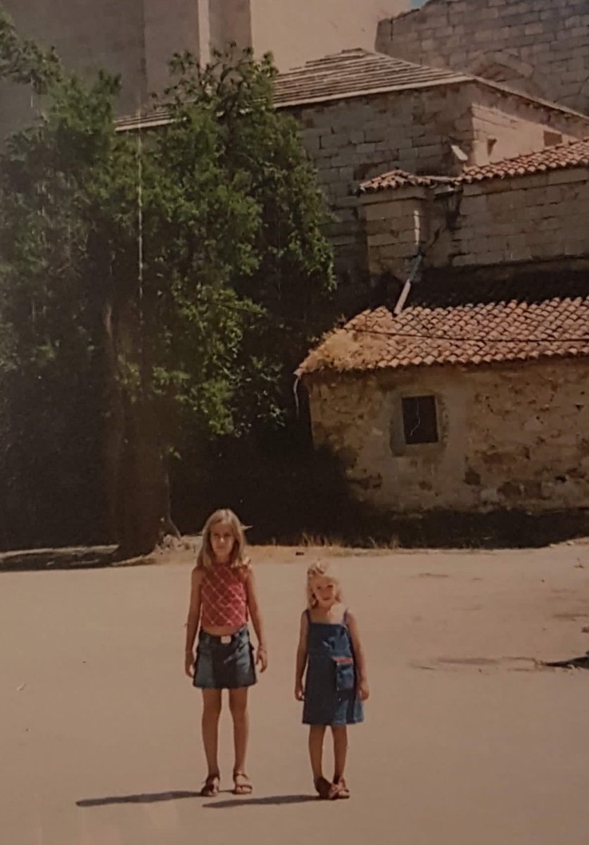 rita roig tweet media