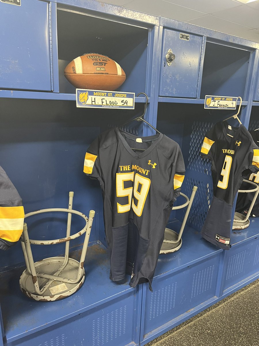 flood_hayden's tweet photo. After a great visit and great conversations with Coach Bailie,@CoachHopperton and @coachtmsj I am blessed to receive an offer from @MSJ_FB @76weeks @Coach_DHughes @CalebCorrill @Coach_CDawson @LMHSCoachWolfe @OfficialBCos https://t.co/YGVFhtQXSg