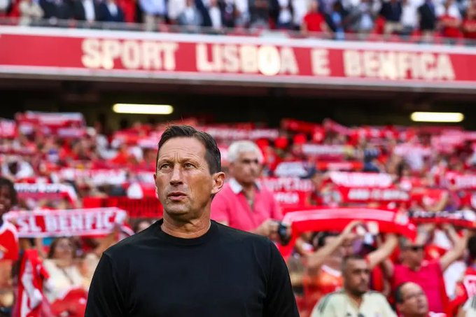 Schmidt: "Benfica é maior que qualquer jogador, queremos jogadores apaixonados pelo clube e que queiram estar aqui."