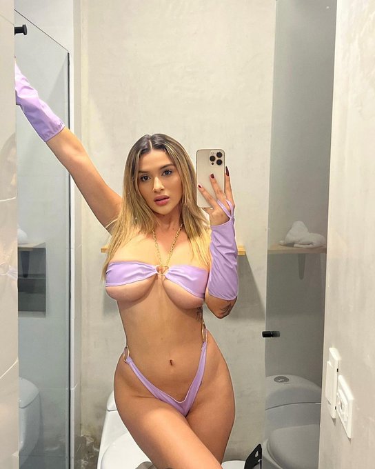 Do you want it to be your Valentine's Day gift?😈 https://t.co/ft8y4BRLWt