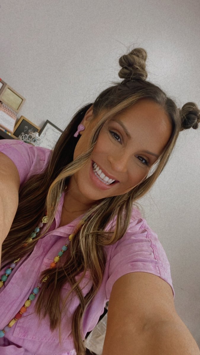 Peaceful purple 💜💜💜
<a href="/BPE_Broncos/">Barrington Place Elementary</a>