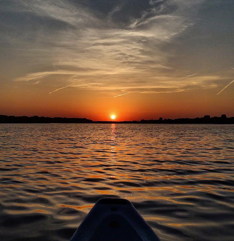 Nothing makes me happier than getting to see the views that comes from being around the lake!🌅

📸 visitdecatural

#lake #lakes #lakehomes #lakehouses #lakehomesrealty #lakelife #lakeliving #atthelake #onthelake #lakerealty #lakerealtor #realestate #lakerealestate